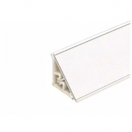 Плинтус кухонный треугольный гладкий, L=3.05м